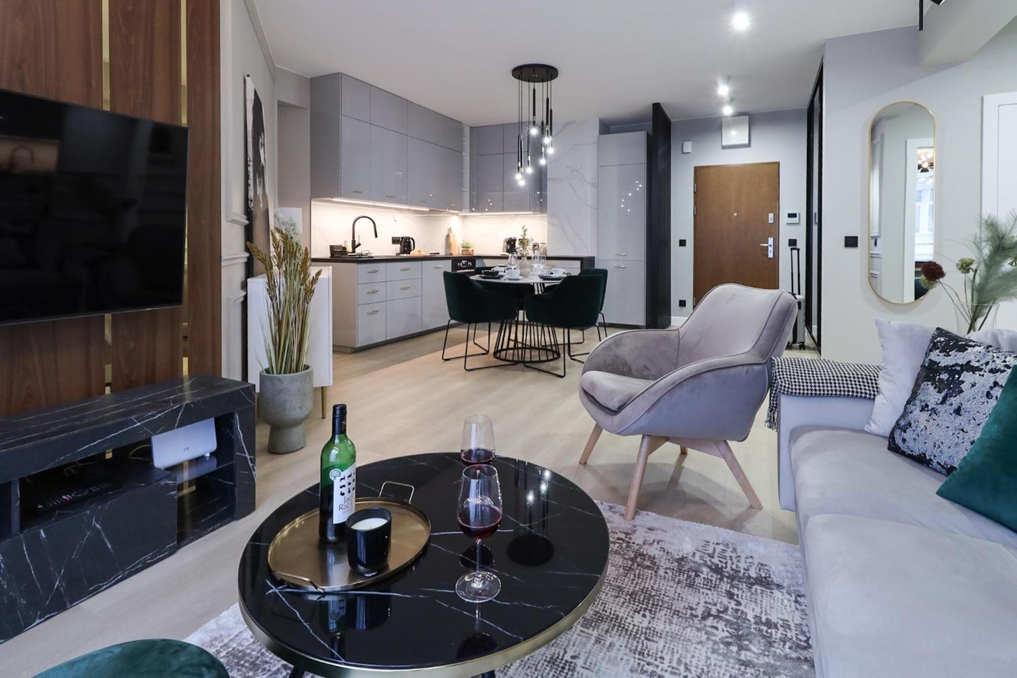 Prestige Point * Poznan