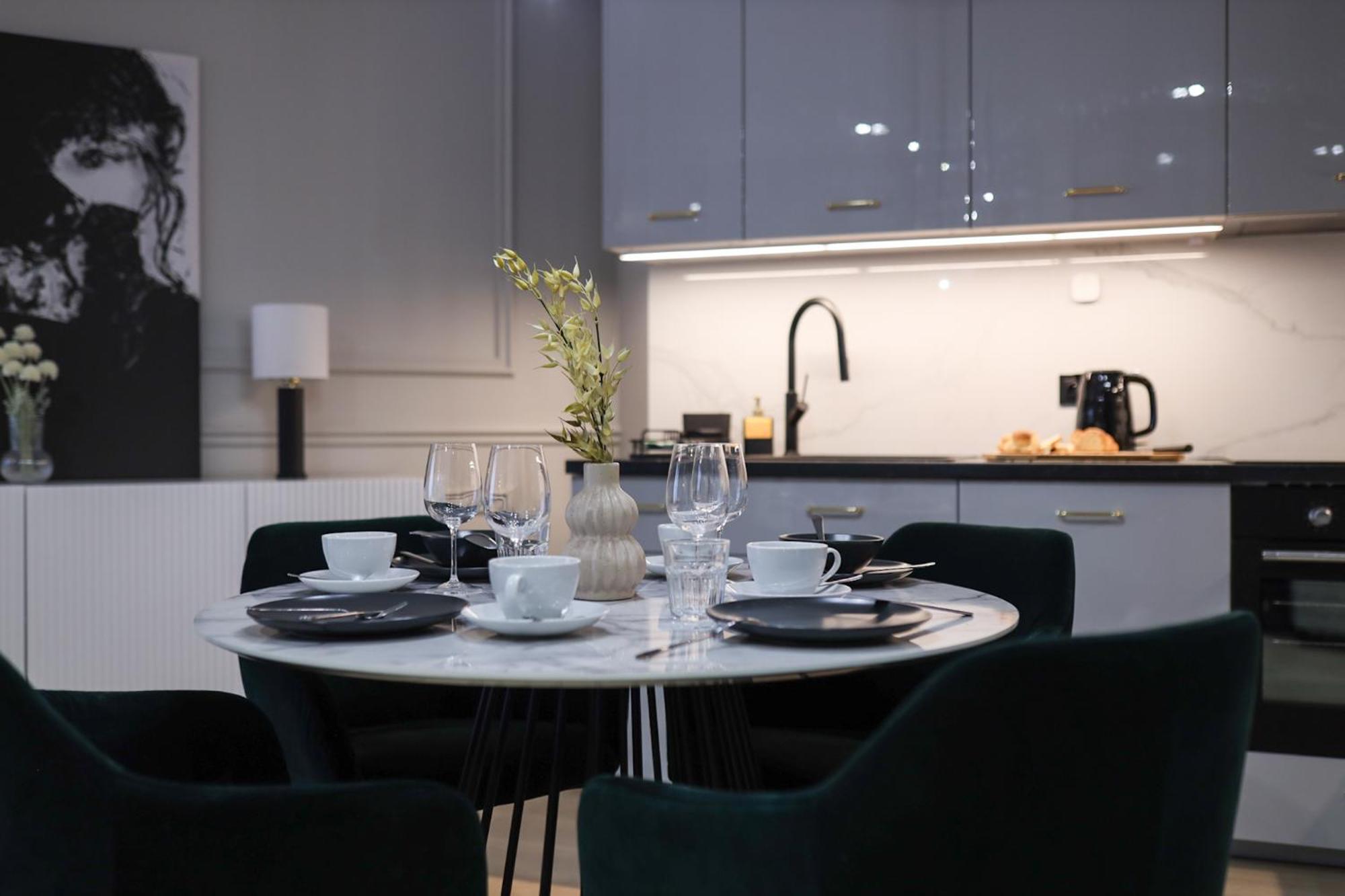 Apartment Prestige Point