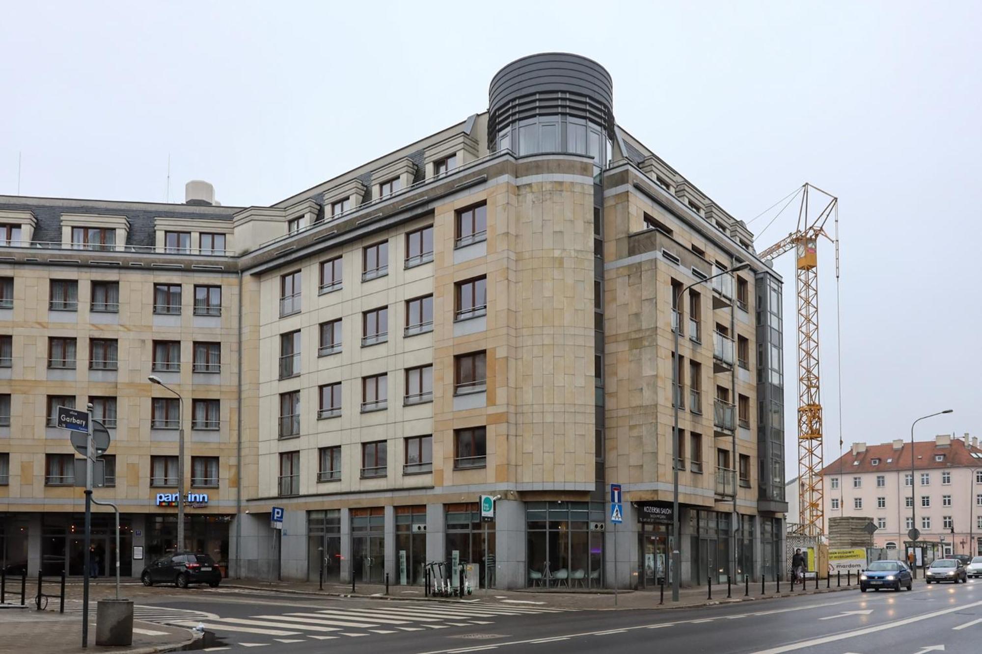 Apartment Prestige Point